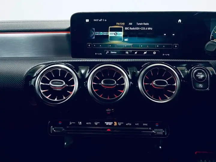 Mercedes-Benz Cla 2020 photo 5