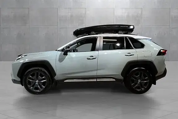 Toyota Rav4 2022 photo 2
