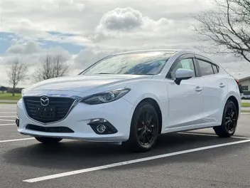 Mazda Axela 2013 photo 2
