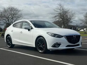 Mazda Axela 2013 photo 3