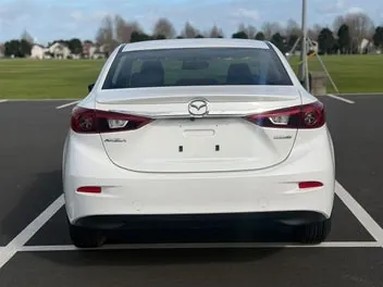 Mazda Axela 2013 photo 5
