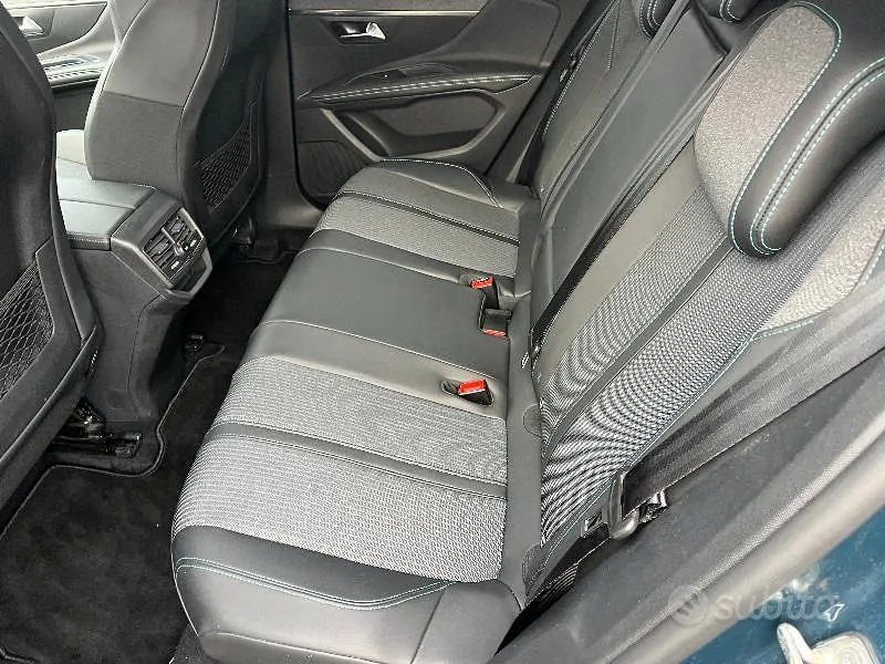 Peugeot 3008 2021 photo 4