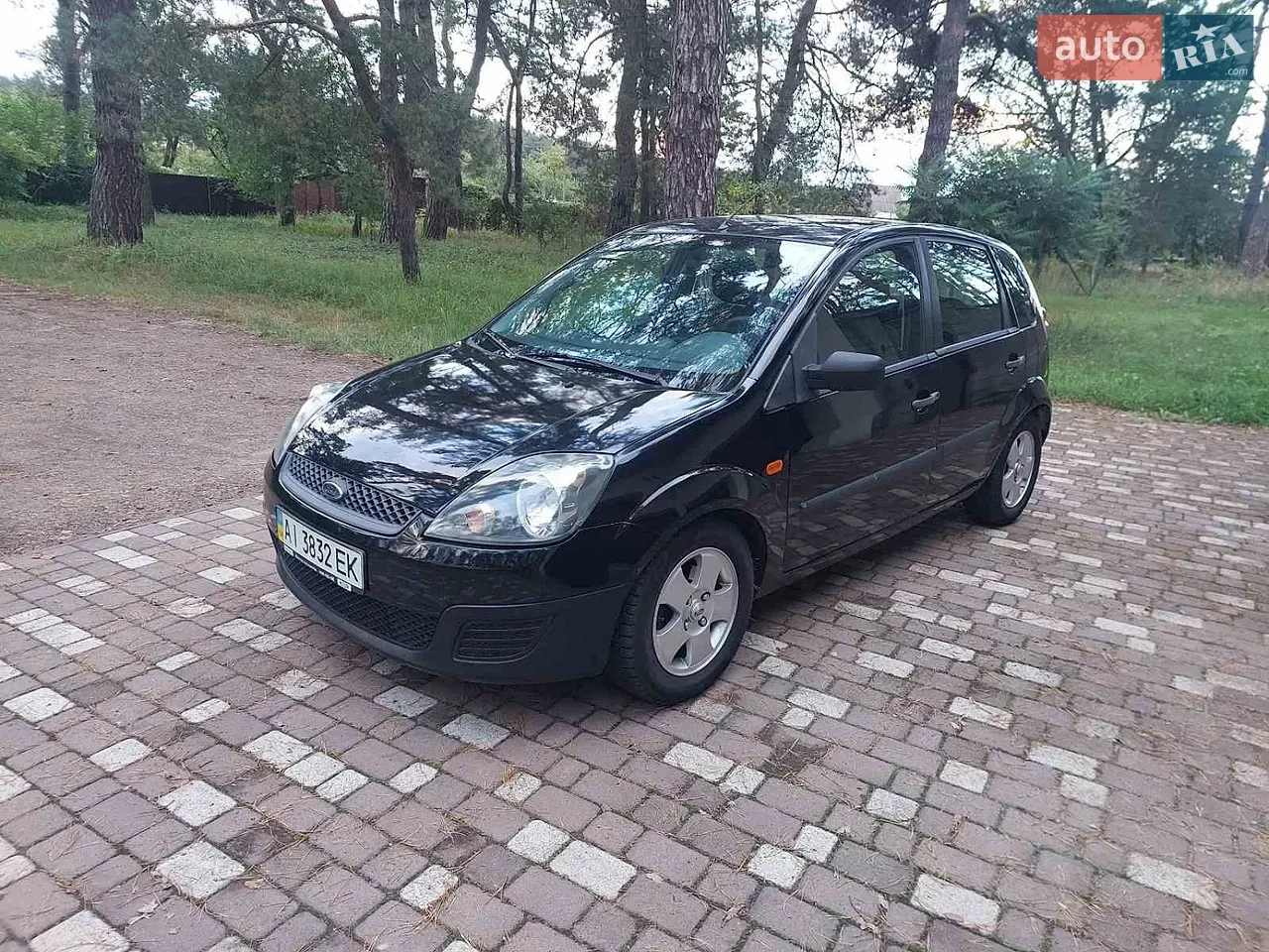 Ford Fiesta 2007 photo 4