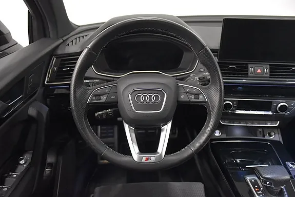 Audi Q5 2023 photo 2