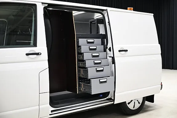 Volkswagen Transporter 2021 photo 5