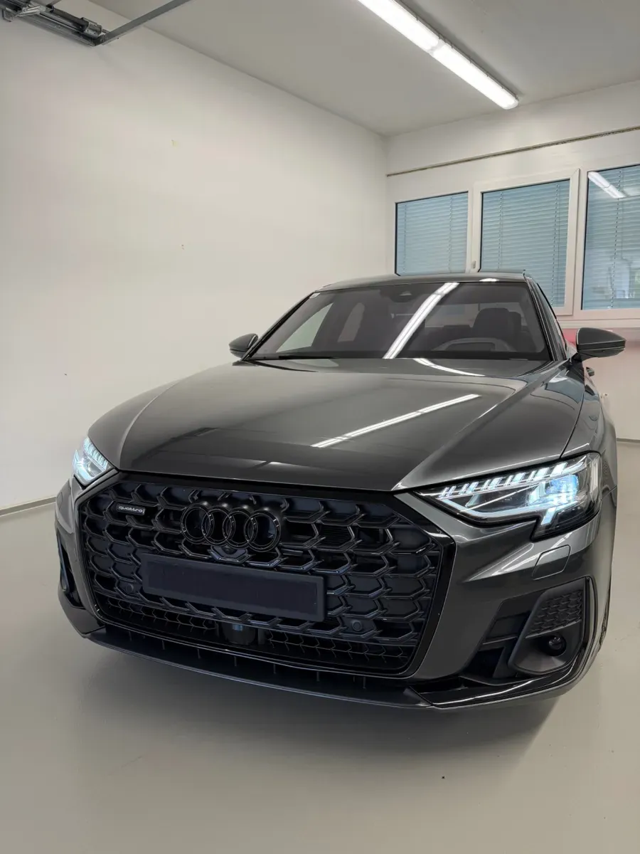 Audi A8 2024 photo 3