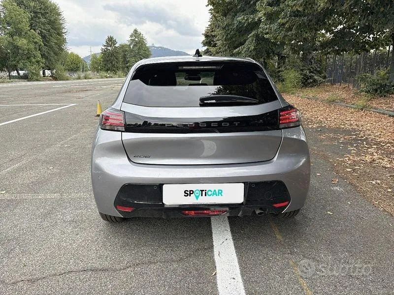 Peugeot 208 2025 photo 4