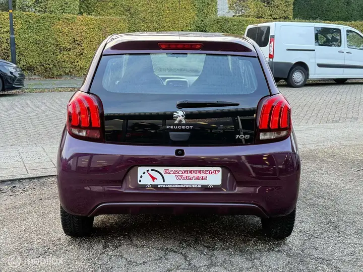 Peugeot 108 2015 photo 4