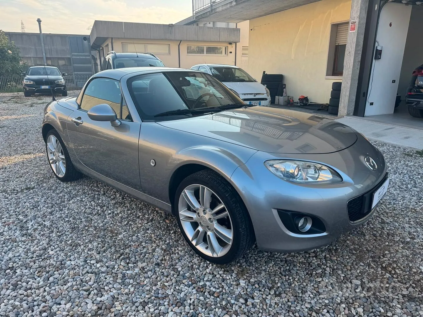 Mazda Mx-5 2011 photo 4