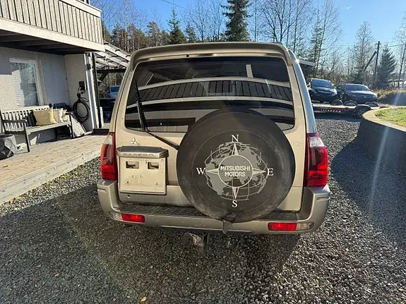 Mitsubishi Pajero 2006 photo 4