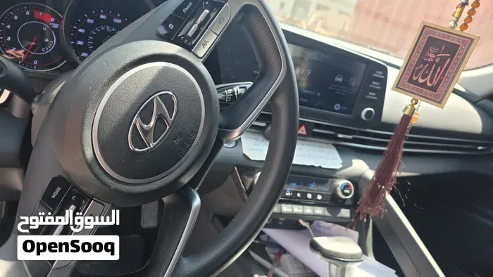 Hyundai Elantra 2021 photo 3