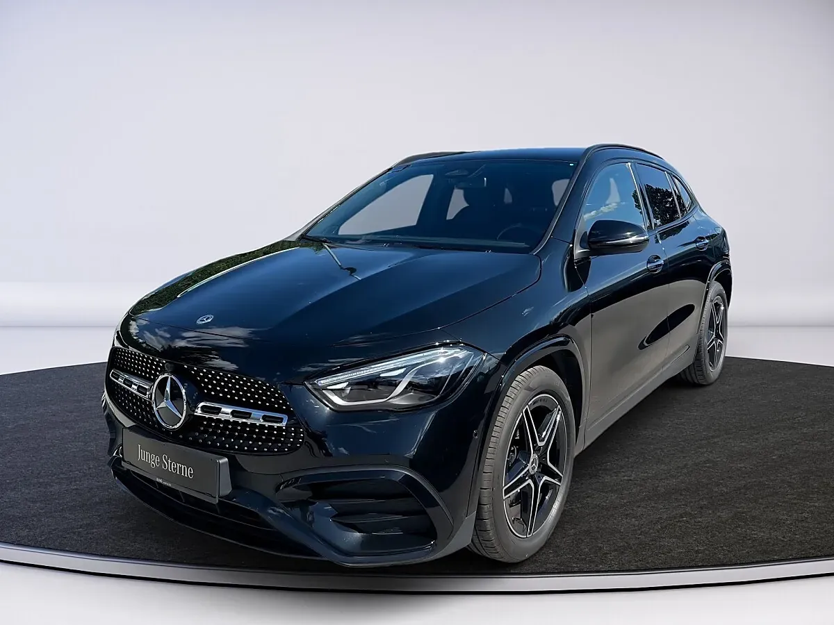 Mercedes-Benz Gla Class 2025 photo 2