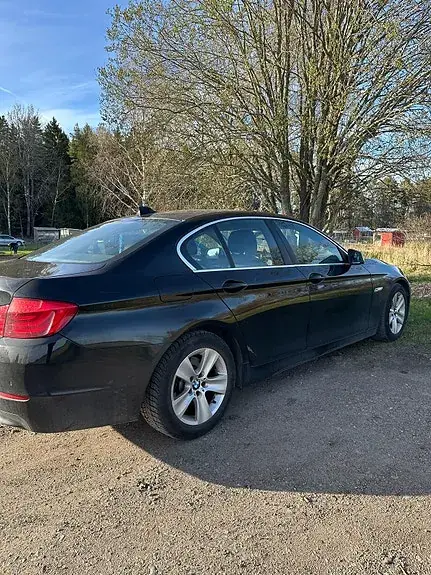 BMW 520D 2012 photo 3