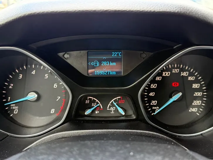 Ford Focus 2014 photo 2