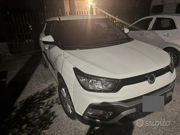 KG Mobility Xlv 2018 photo 2