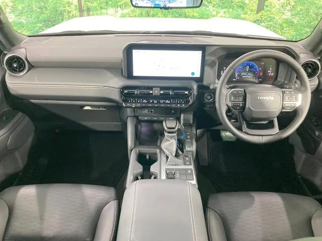 Toyota Land Cruiser 250 2025 photo 2