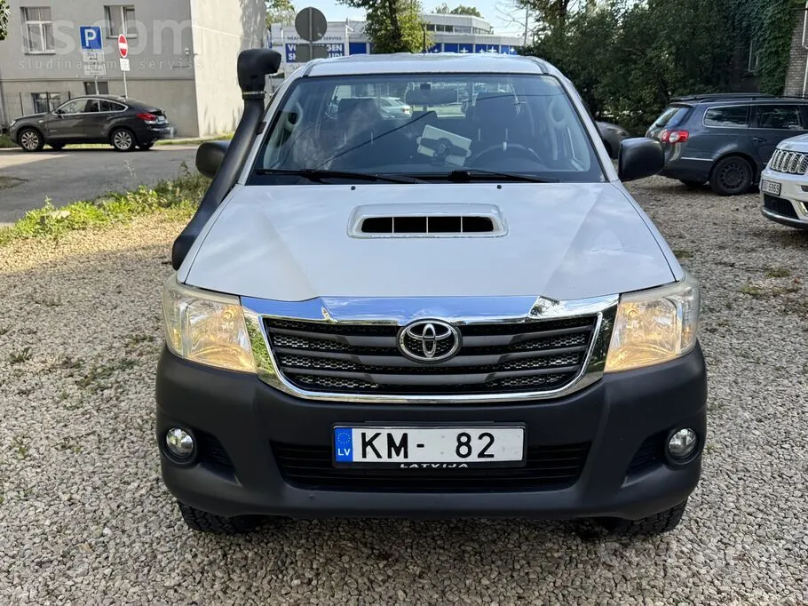 Toyota Hilux