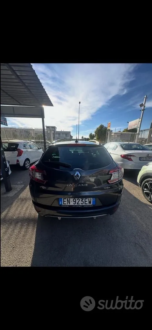 Renault Megane 2012 photo 3