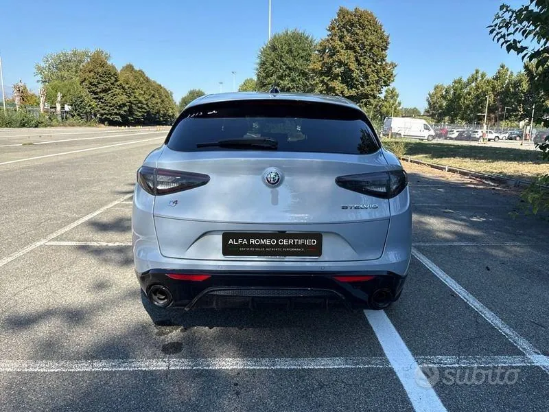 Alfa Romeo Stelvio 2025 photo 4