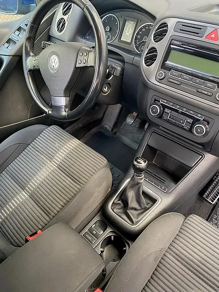 Volkswagen Tiguan 2010 photo 5