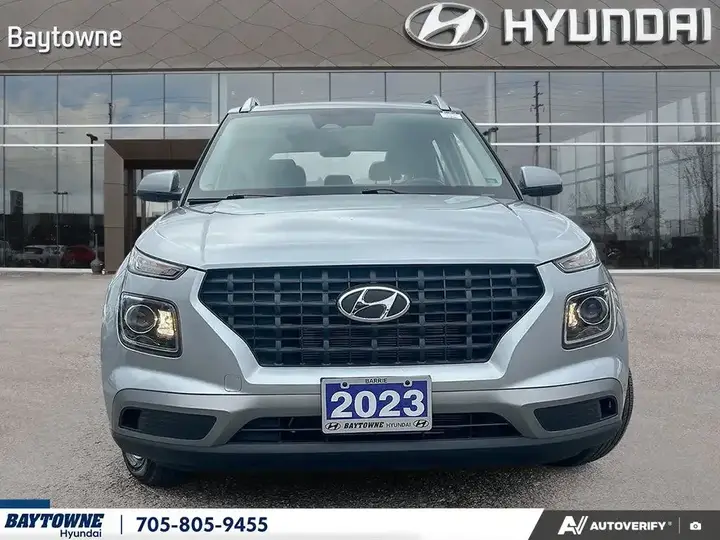 Hyundai Venue 2023 photo 3