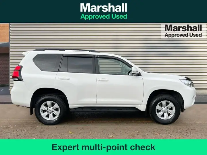 Toyota Land Cruiser 2022 photo 2