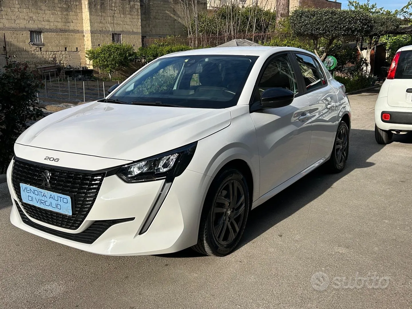 Peugeot 208 2021 photo 4