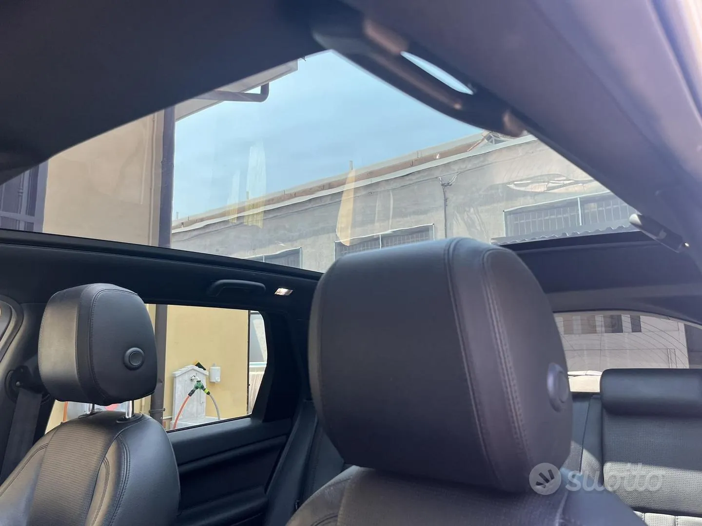 Land Rover Discovery Sport 2017 photo 5