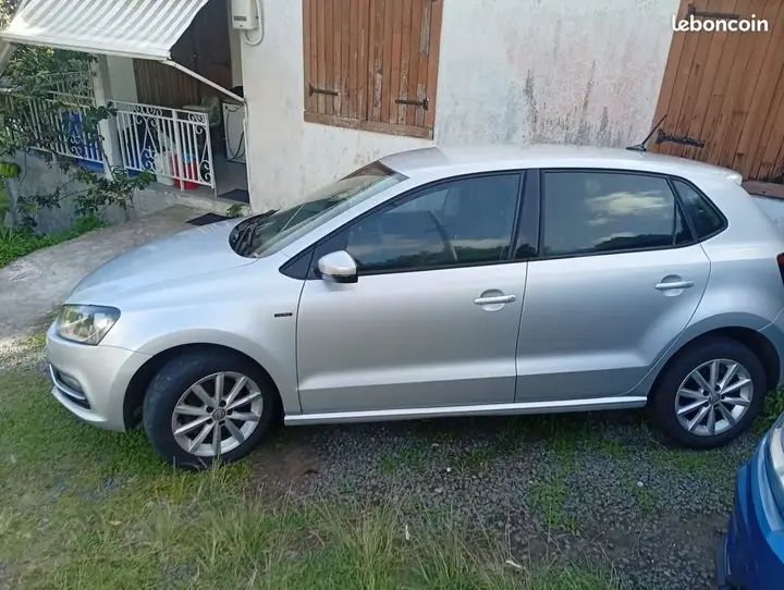 Volkswagen Polo 2016 photo 2