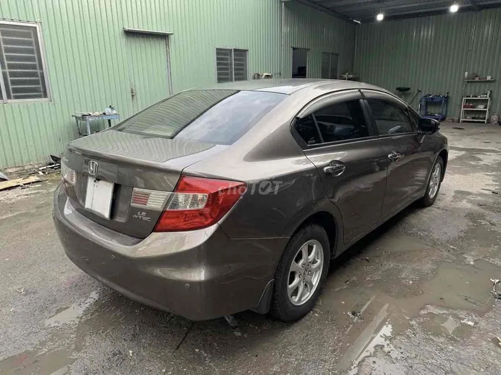 Honda Civic 2012 photo 3
