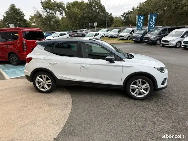 Seat Arona 2021 photo 3
