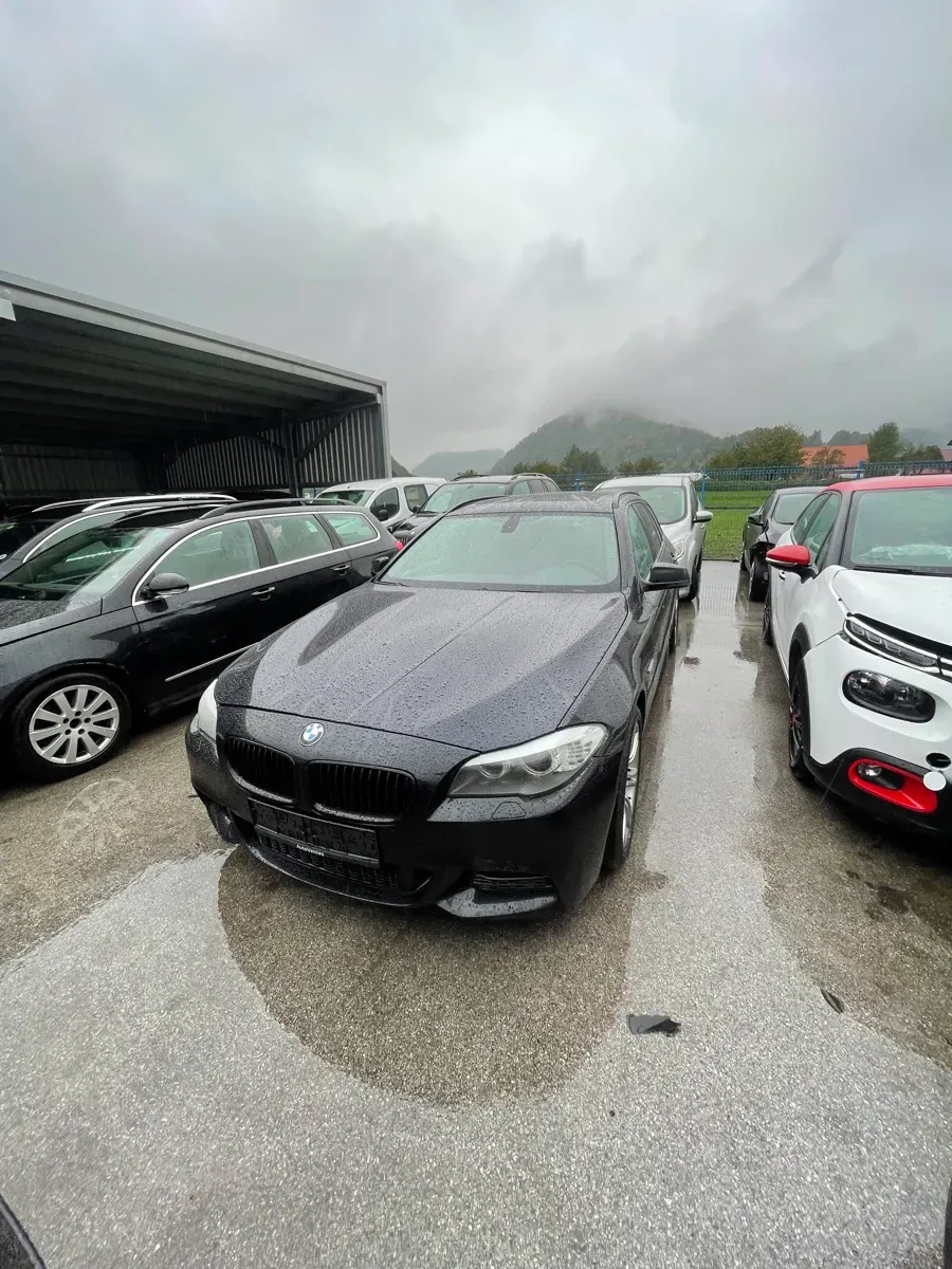 BMW 5 Series 2015 photo 2