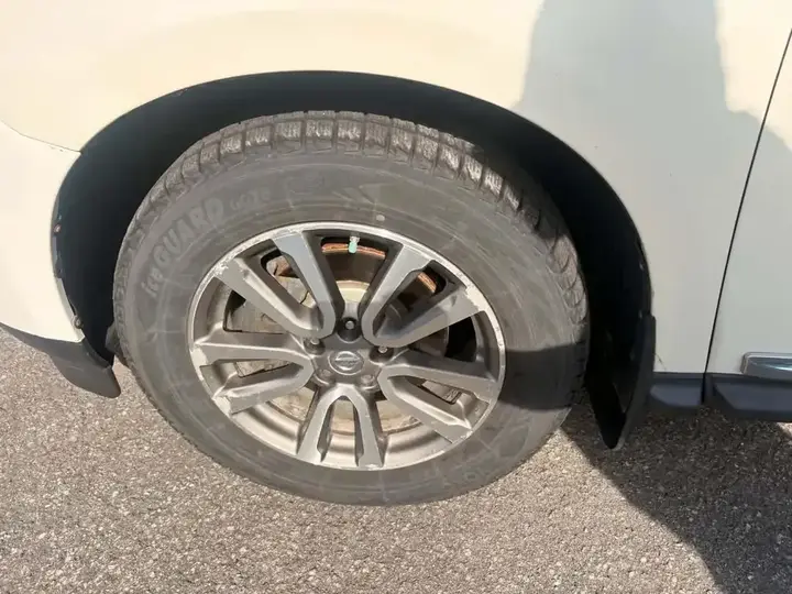 Nissan Pathfinder 2016 photo 3