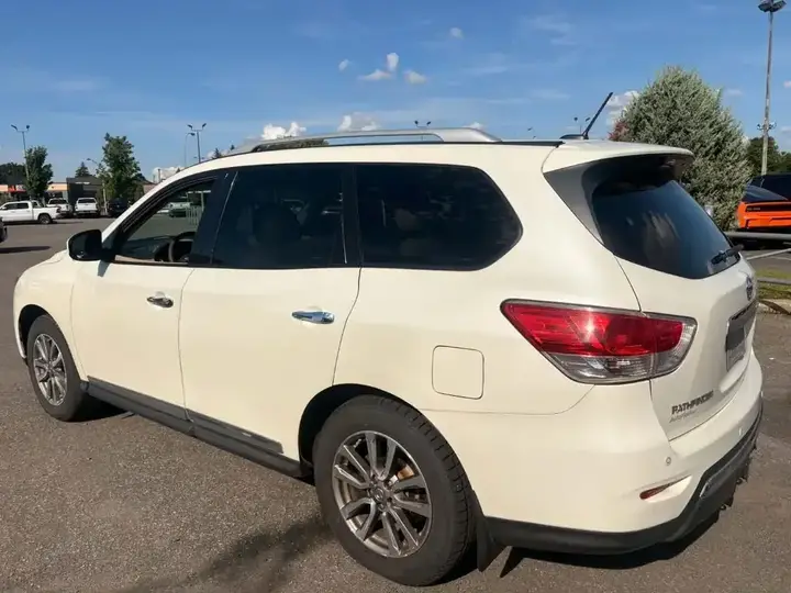 Nissan Pathfinder 2016 photo 4