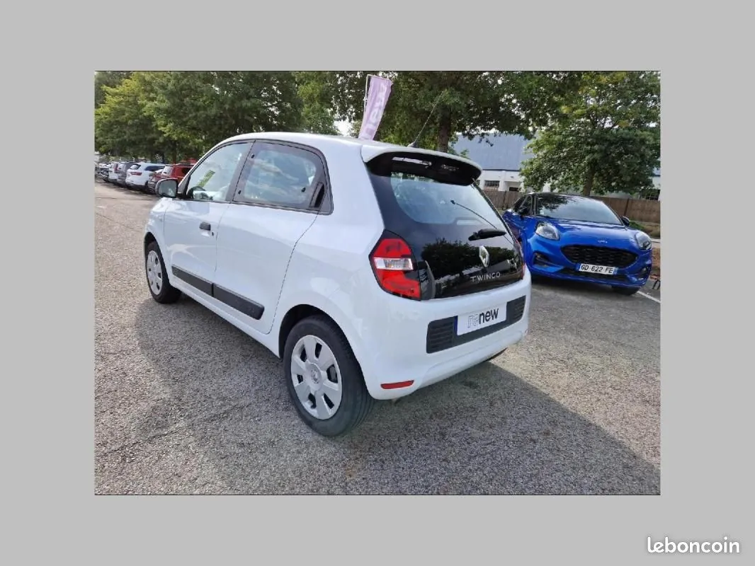 Renault Twingo 2015 photo 2