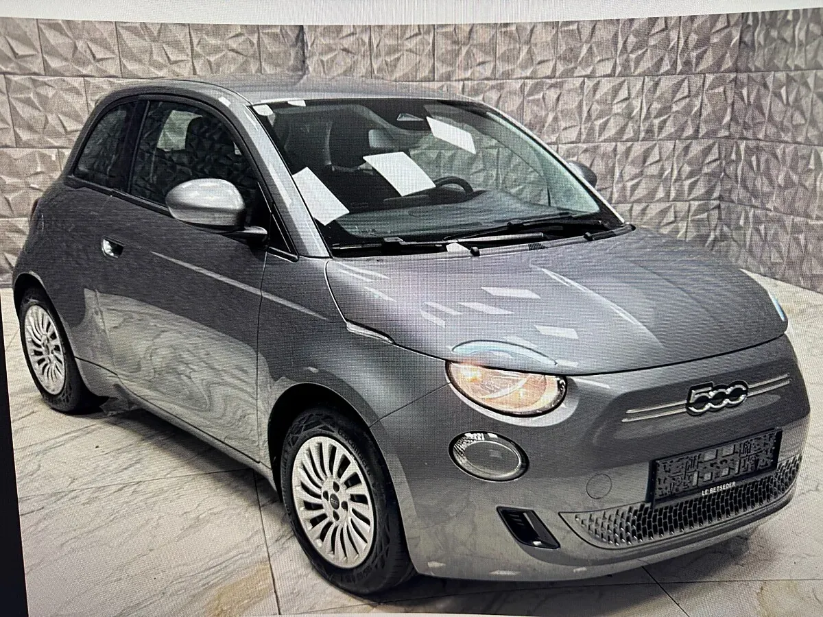 Fiat 500E