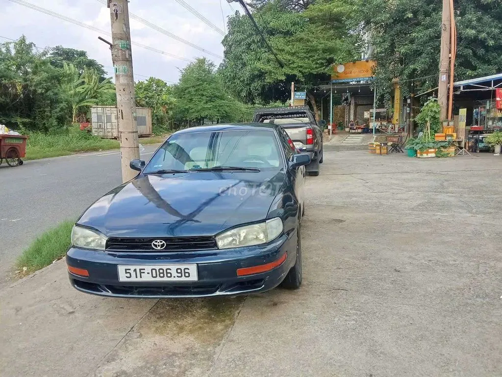 Toyota Camry 1992 photo 2