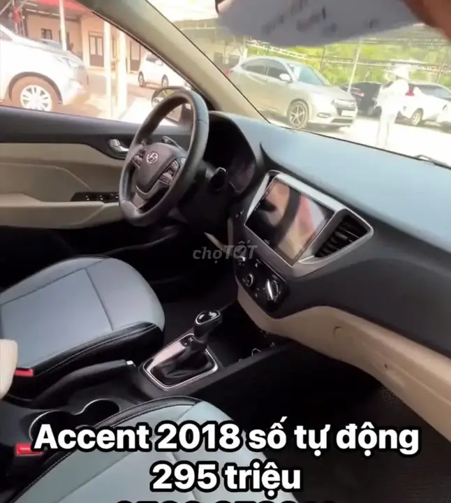 Hyundai Accent 2018 photo 2