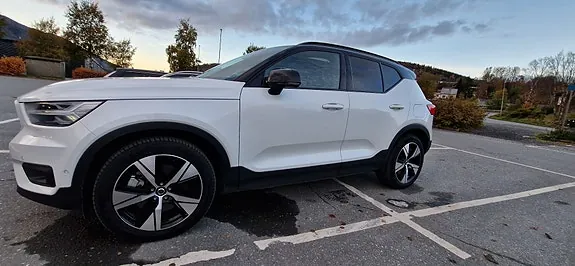 Volvo Xc40 2022 photo 3