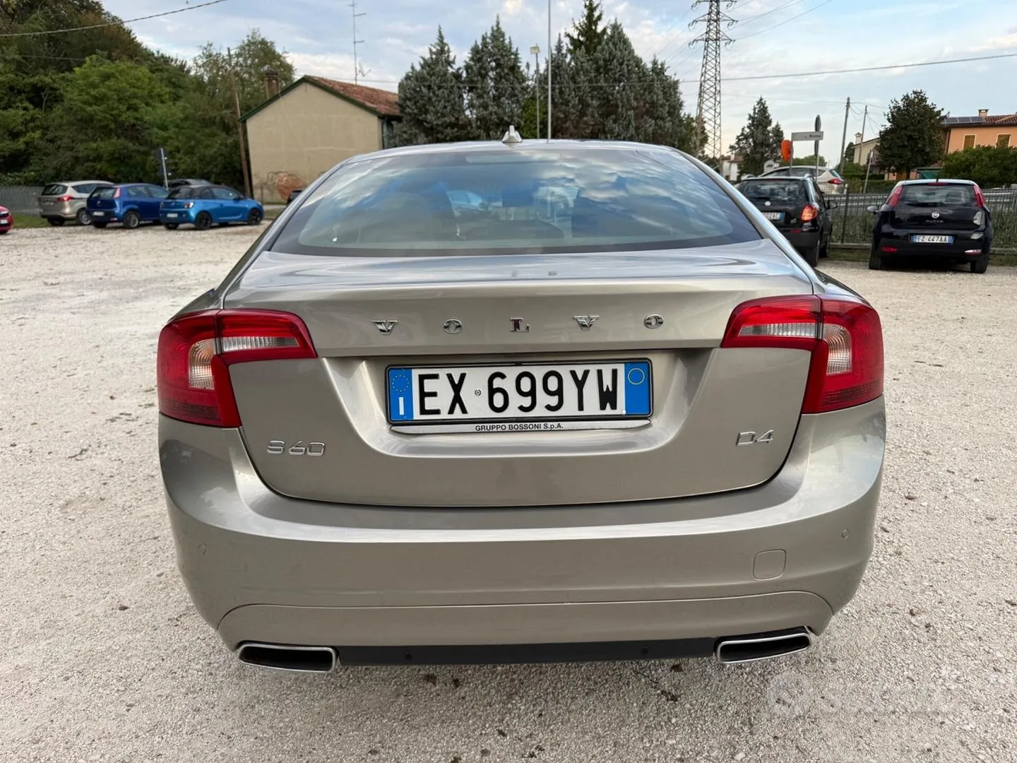 Volvo S60 2015 photo 5