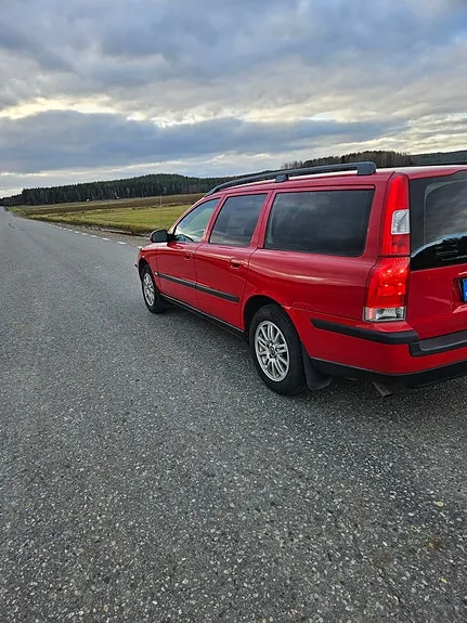 Volvo V70 2001 photo 3