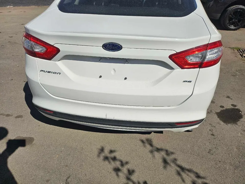 Ford Fusion 2015 photo 5