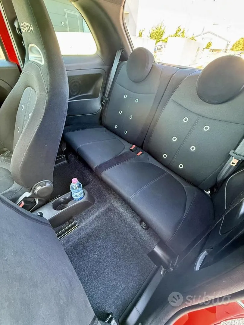 Abarth 595 2018 photo 3