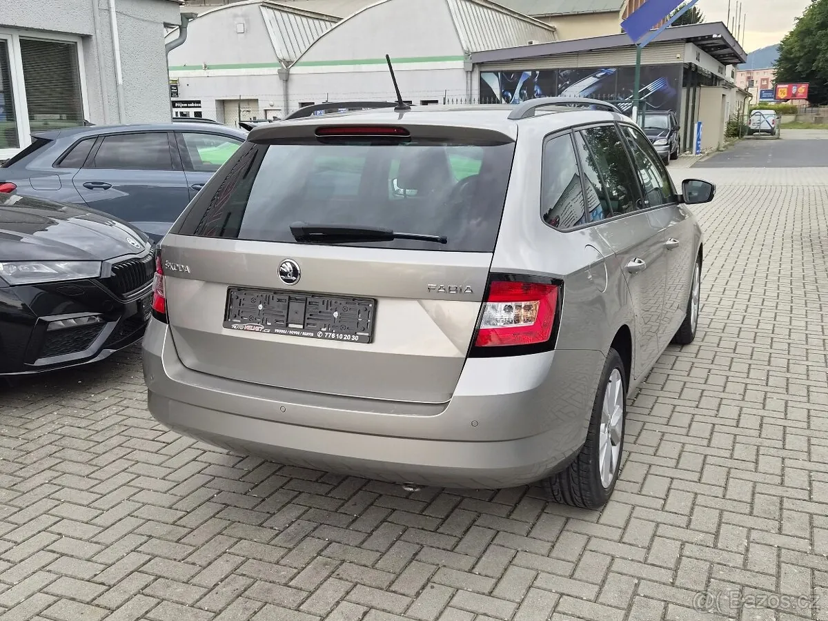 Skoda Fabia 2017 photo 4