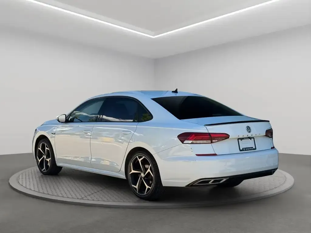 Volkswagen Passat 2020 photo 4