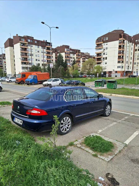 Skoda Superb 2008 photo 5
