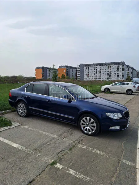 Skoda Superb 2008 photo 2