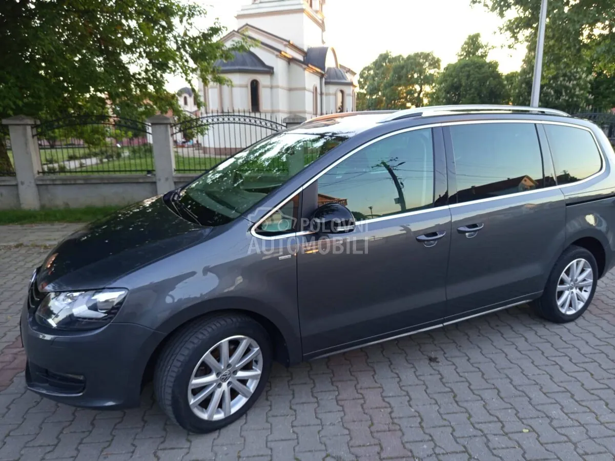 Volkswagen Sharan 2012 photo 4