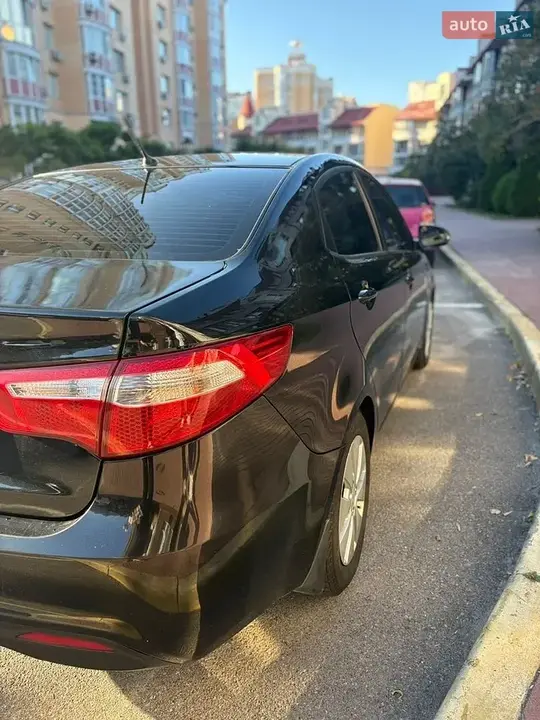 Kia Rio 2012 photo 4