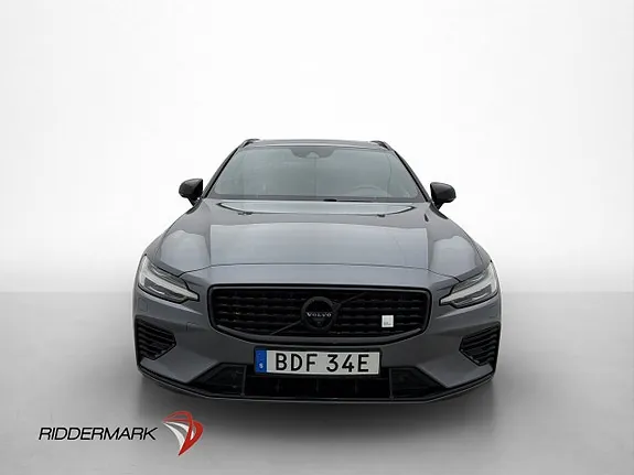 Volvo V60 2021 photo 2